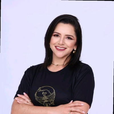 Flávia Salvador